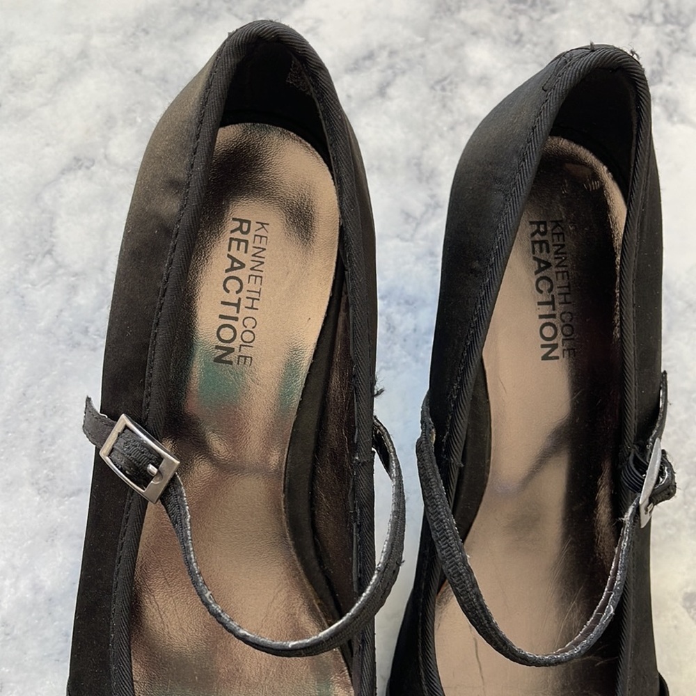 KENNETH COLE REACTION Black Silver Embellished Rhinestones Buckle Heels Shoes 5 - Picture 6 of 7